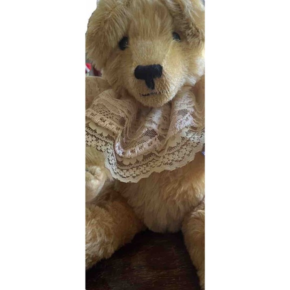 Annette Funicello bear ~ jointed, Mohair- Lace Collar - Collection- Rare - Picture 2 of 9